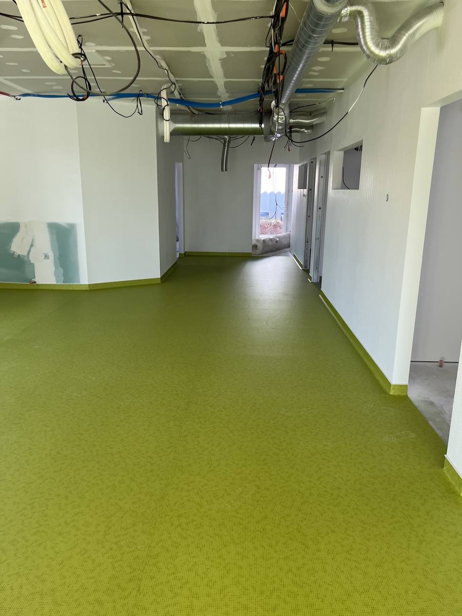 Tertiaire / couloir en chantier